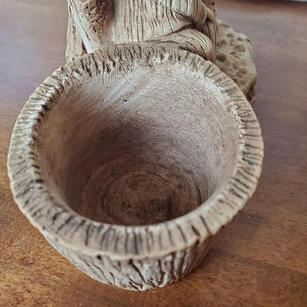 Ricardo Vintage Wood Carving Votive Candle Holder Fancy Couple Kissing On Bench